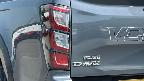 Isuzu D-Max Photo autoimg-5ae74a41d81e8668db6dca29aa1265ff3149b489.jpg