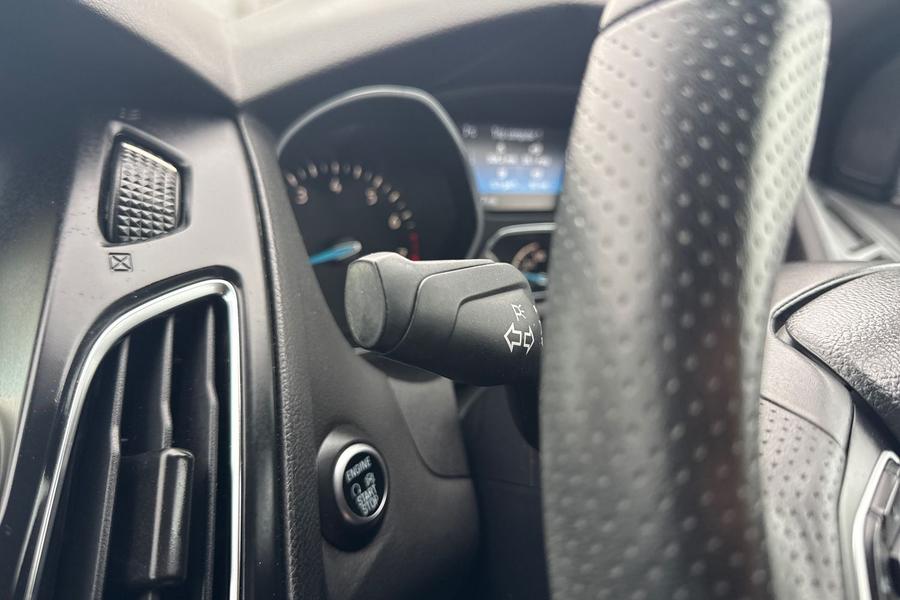 Ford Focus Photo autoimg-5ae90036a83a914204503cc225a7c506cdf7a7f1.jpg