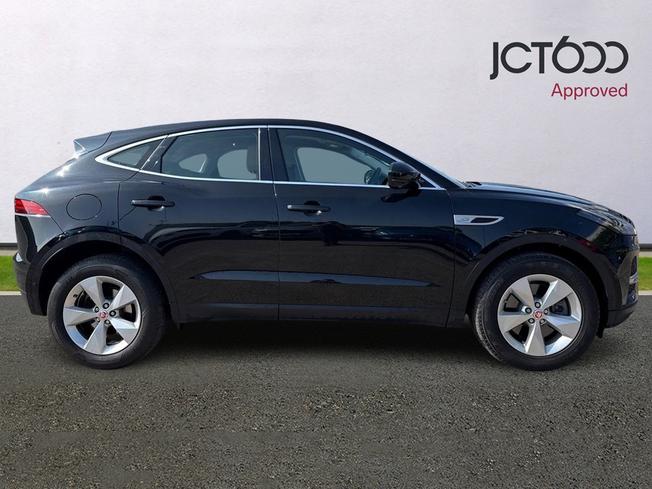 JAGUAR E-Pace Photo 4