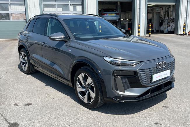 AUDI Q6 E-Tron Photo 53