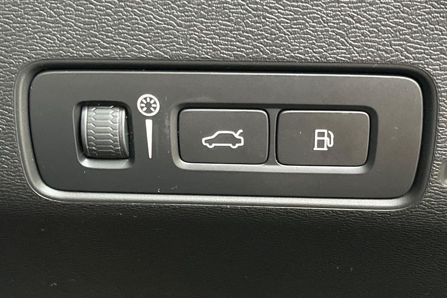 Volvo XC40 Photo autoimg-5aedc556d8d153622068eaceac090aeb5cc22d9f.jpg