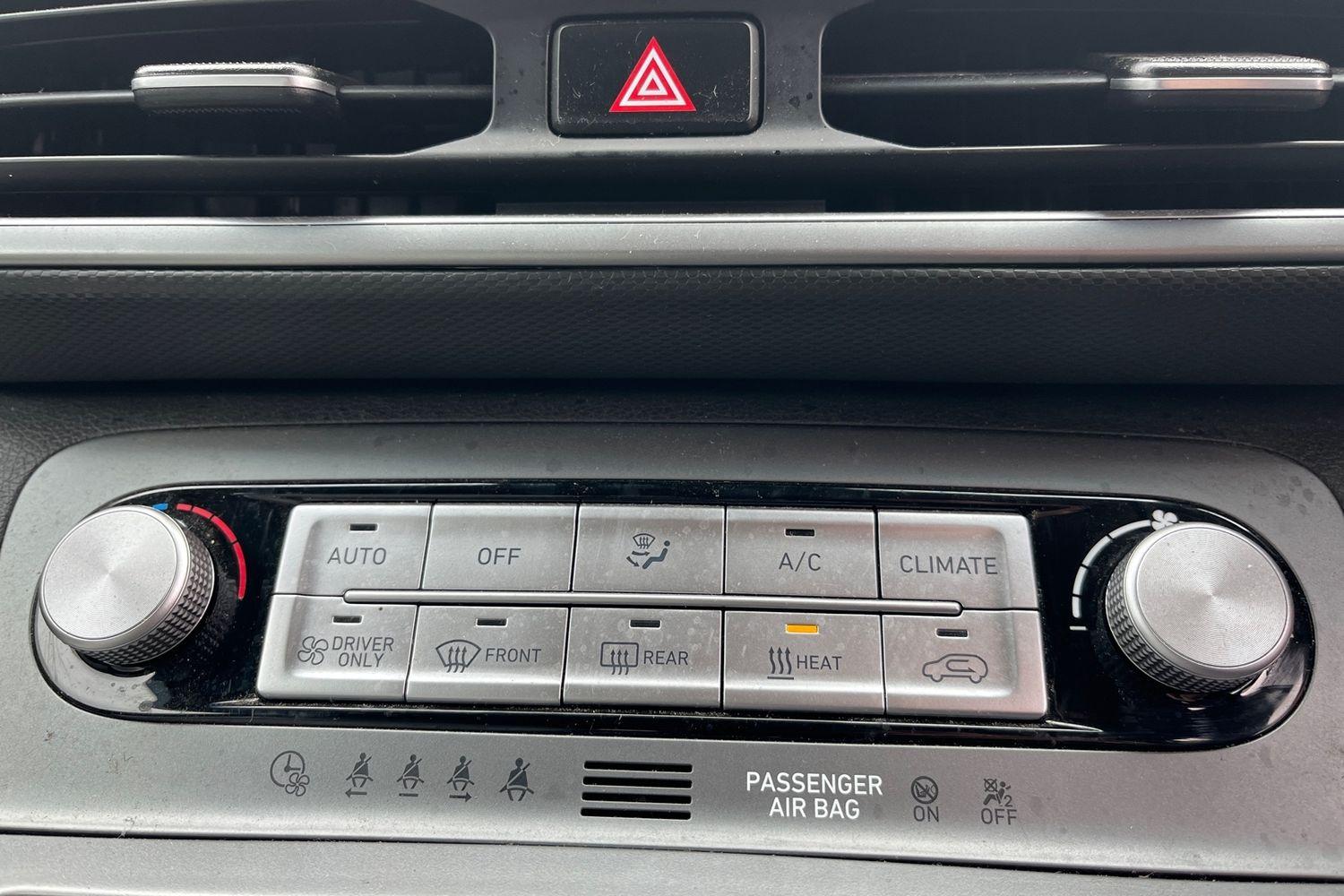 Hyundai KONA Photo 36