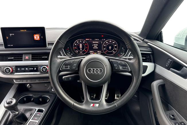 AUDI A5 Photo 11