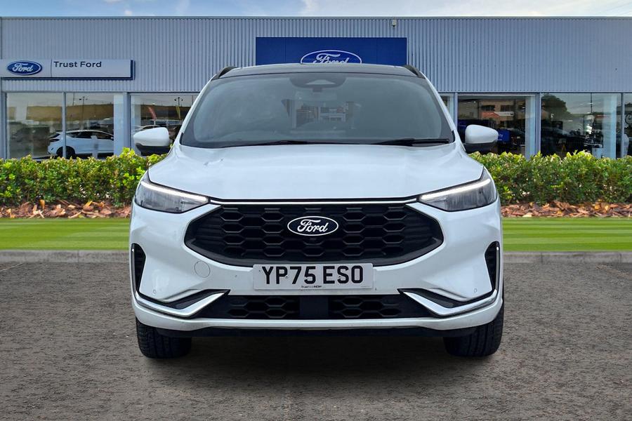 Ford Kuga Photo autoimg-5af9611afda817bba8f47df5a3c2602f8fb650d9.jpg