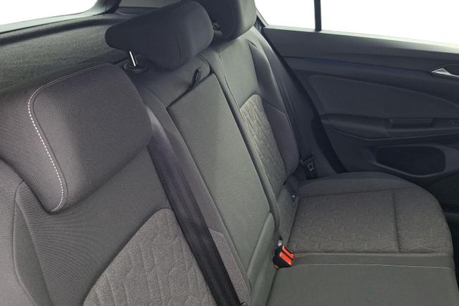 VOLKSWAGEN Golf Photo 9
