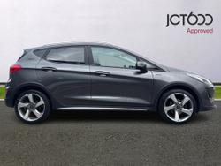 FORD Fiesta Photo 4