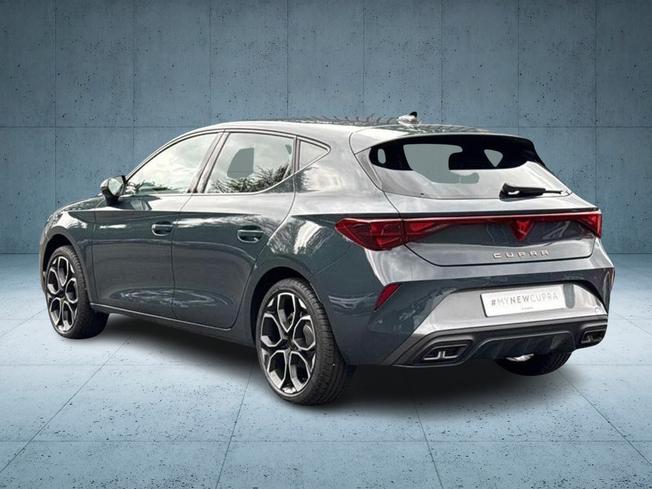 CUPRA Leon Photo 3