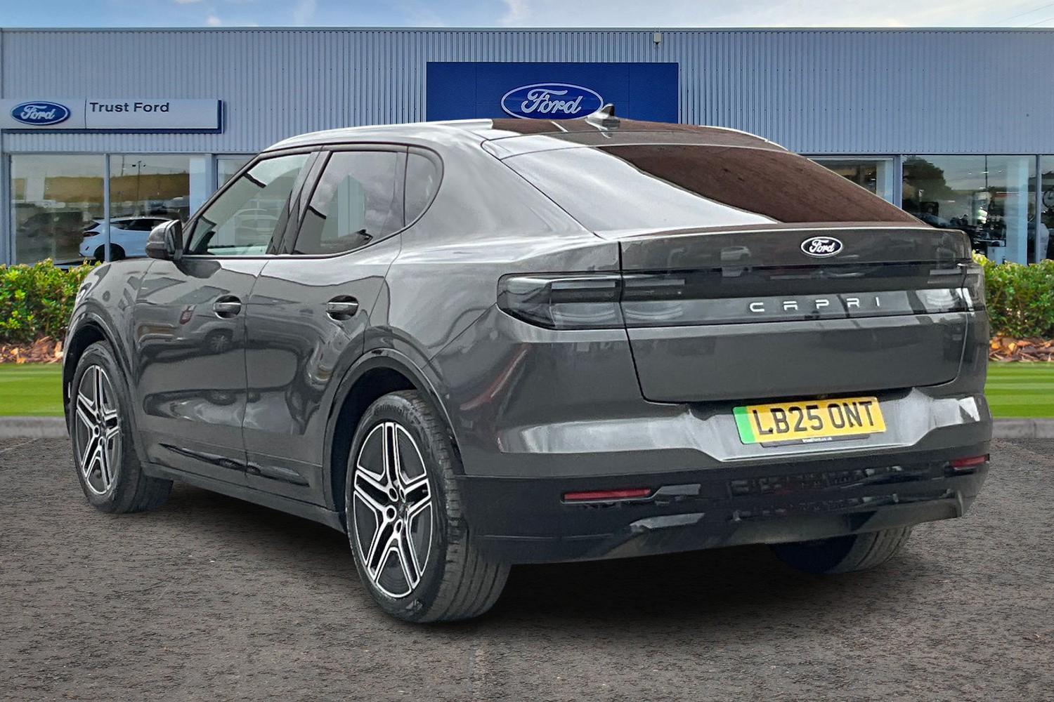 Ford CAPRI Photo 1