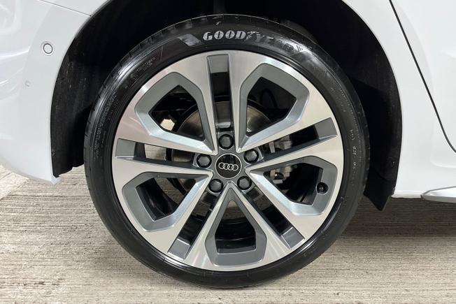 Audi A3 Photo 5