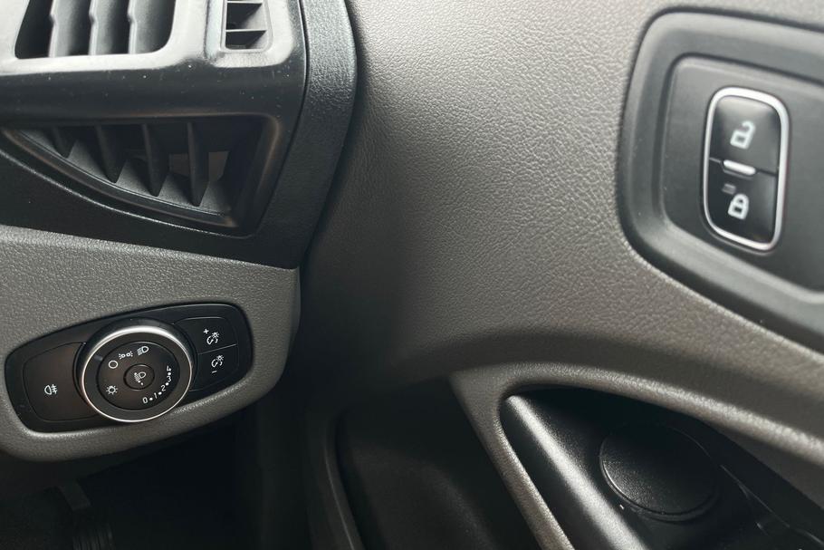 Used Ford TRANSIT CONNECT YO73XBF 8