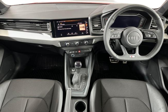 AUDI A1 Photo 10