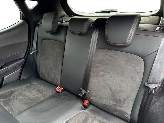 FORD Fiesta Photo 9