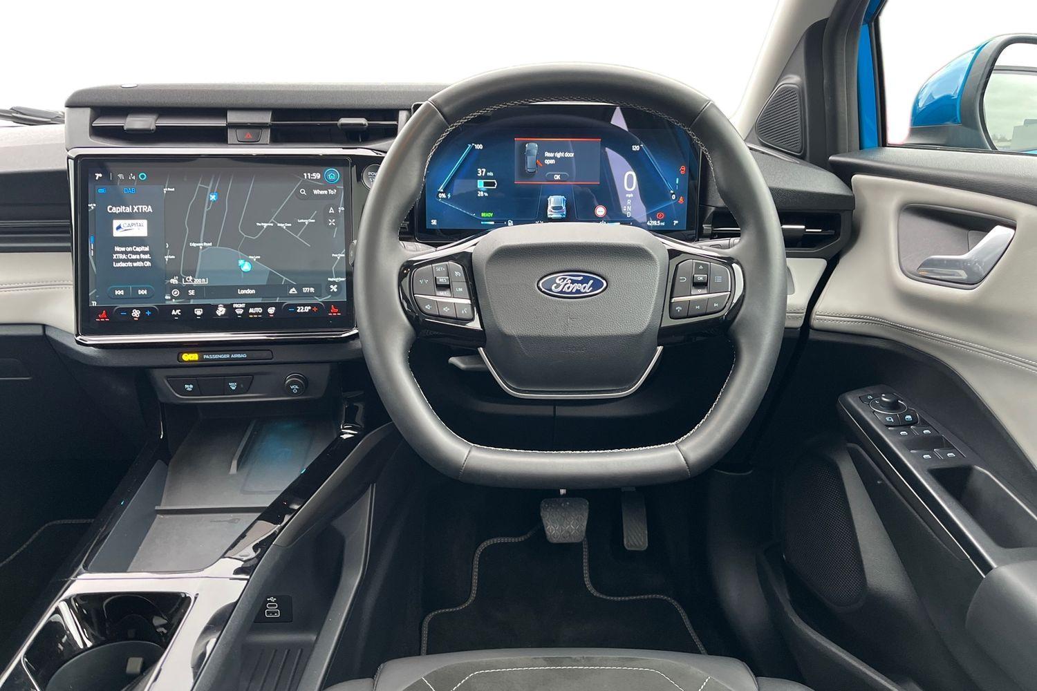 Ford Puma Gen-E Photo 10