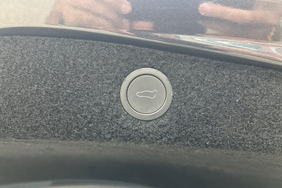 TESLA MODEL 3 Photo autoimg-5b20d334109f79fd1617731f37e2525dafee8114.jpg