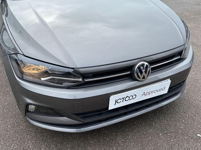 VOLKSWAGEN Polo Photo 30