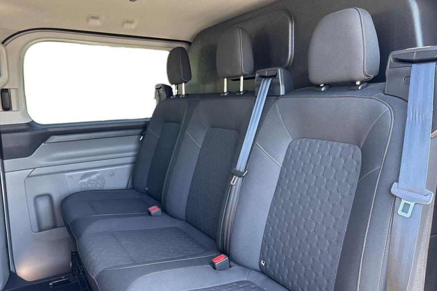 Ford TRANSIT CUSTOM Photo autoimg-5b23e49e0f0393a20fda355fbcc884894881ebdf.jpg