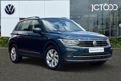 2023 VOLKSWAGEN Tiguan 1.5 TSI Life SUV 5dr Petrol DSG Euro 6 (s/s) (150 ps) at JCT600