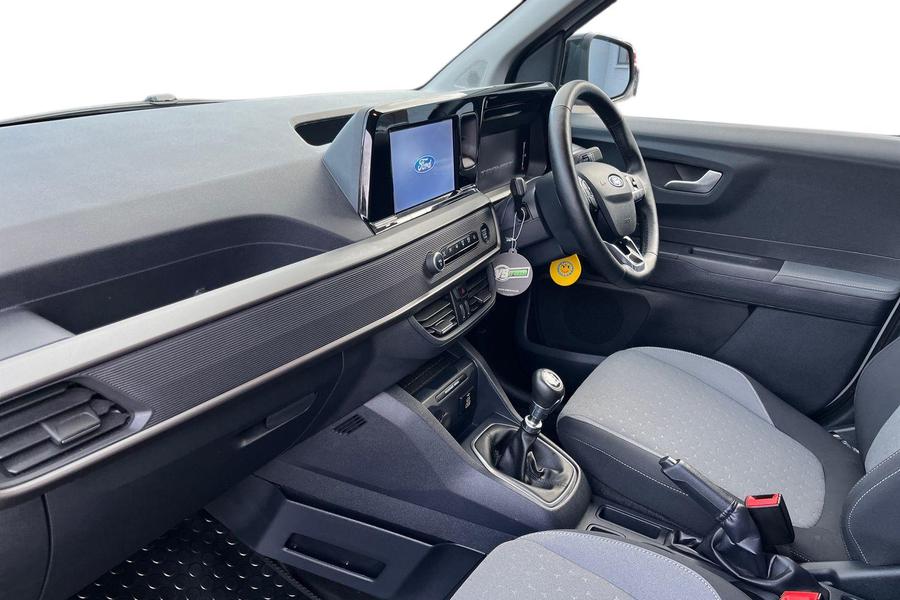 Ford TRANSIT COURIER Photo autoimg-5b285f847e124e7bdd01379ad82303fbe6717b57.jpg