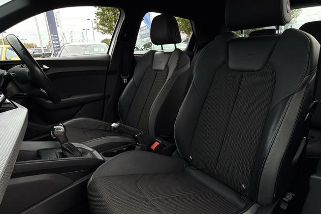 AUDI A1 Photo 21