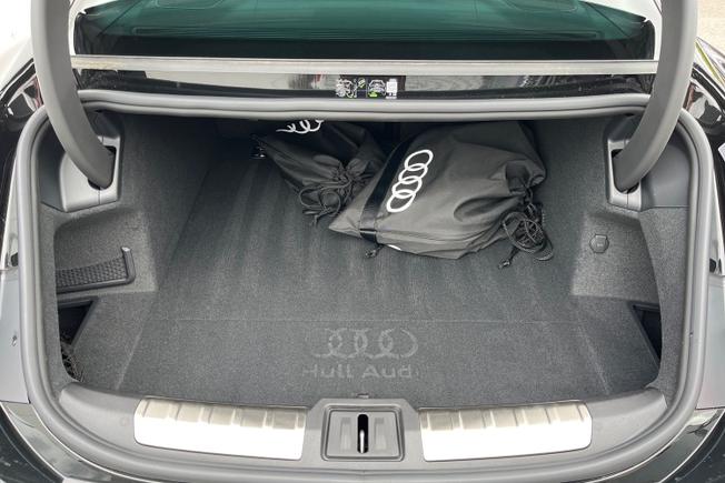 Audi E-Tron Gt Photo 12