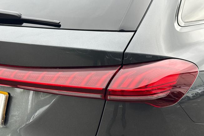 AUDI A5 Avant Photo 18