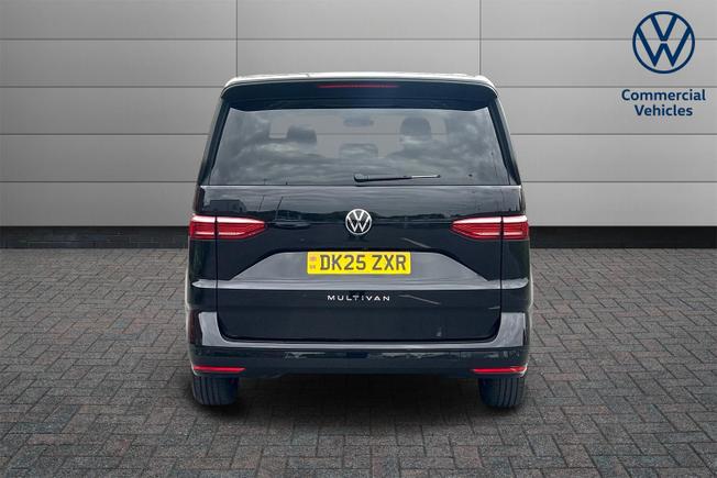 VOLKSWAGEN Multivan Photo 7