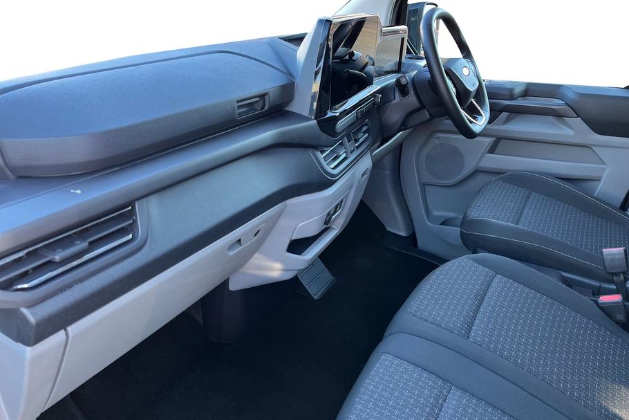 Used Ford TOURNEO CUSTOM 4