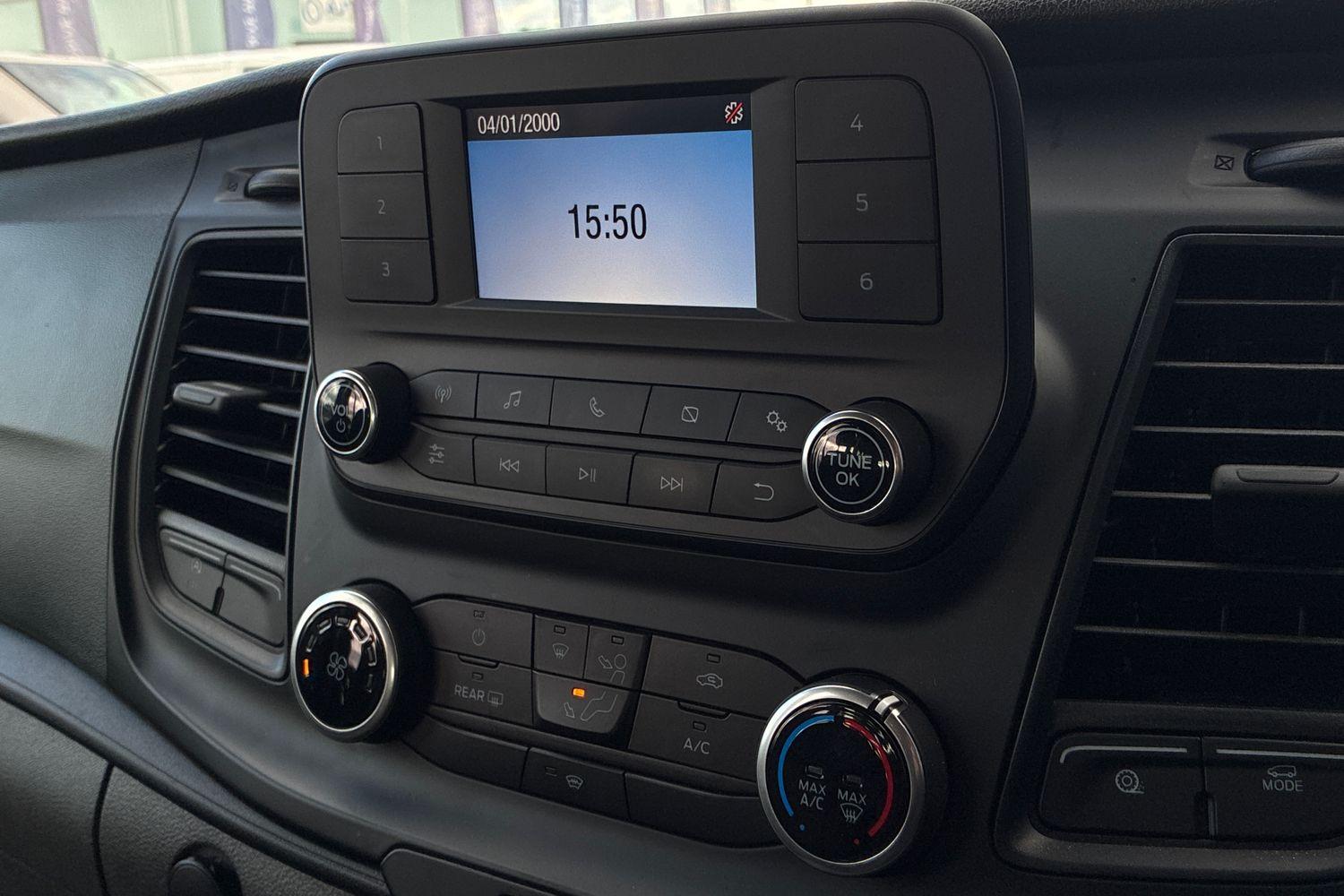 Ford TRANSIT Photo 32