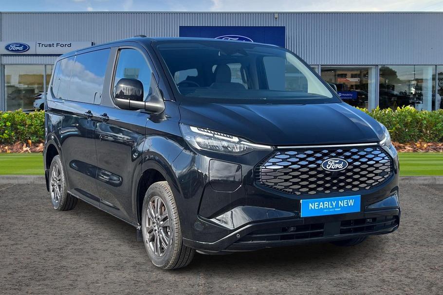 Used FORD TOURNEO CUSTOM JMZ5490 1