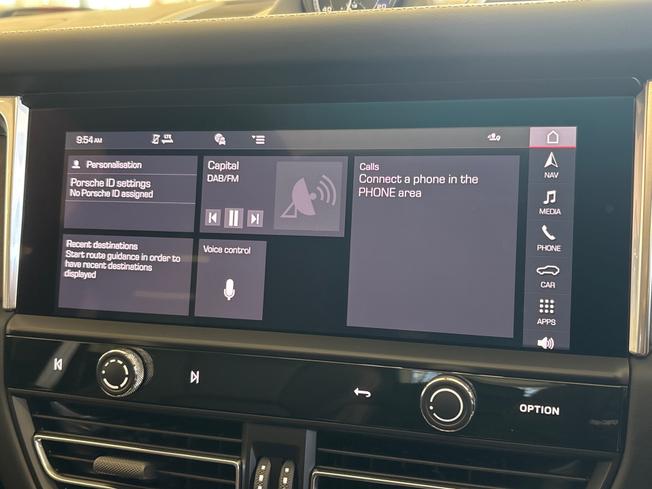 PORSCHE Macan Photo 31