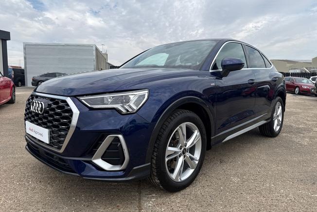 Audi Q3 Photo 25