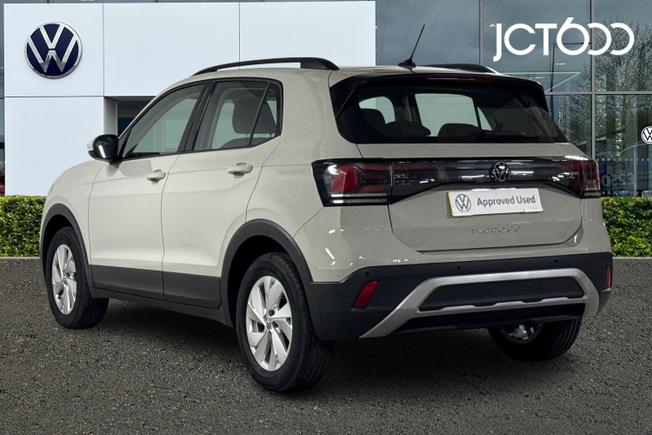 Volkswagen T-Cross Photo 3