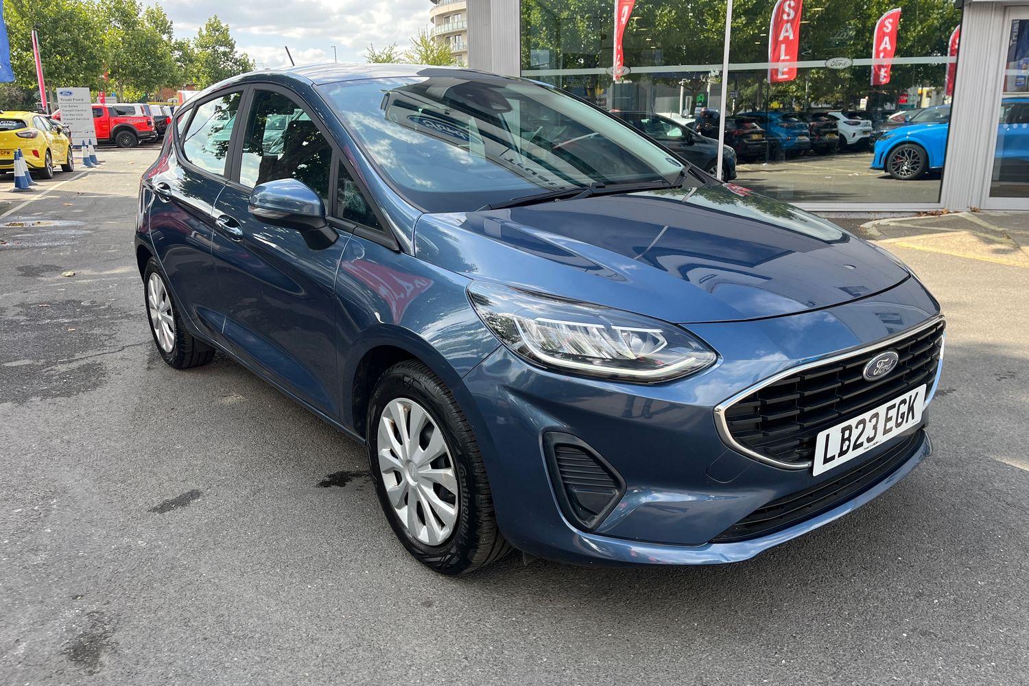 Ford FIESTA Photo 36
