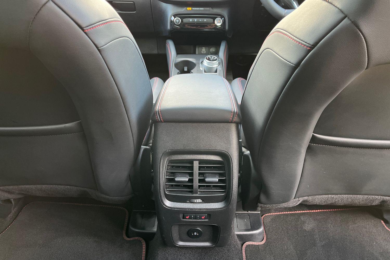 Ford Kuga Photo 28