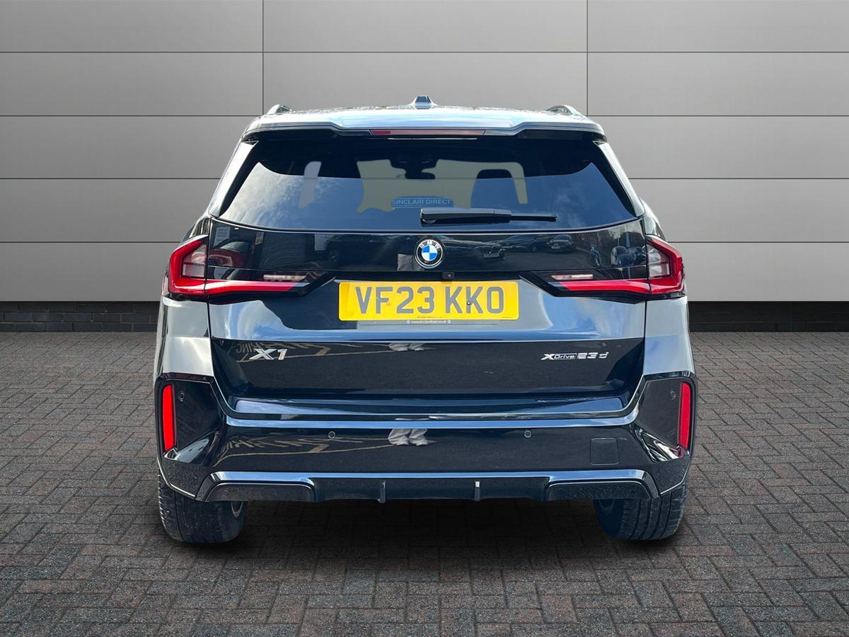 BMW X1 Photo 6