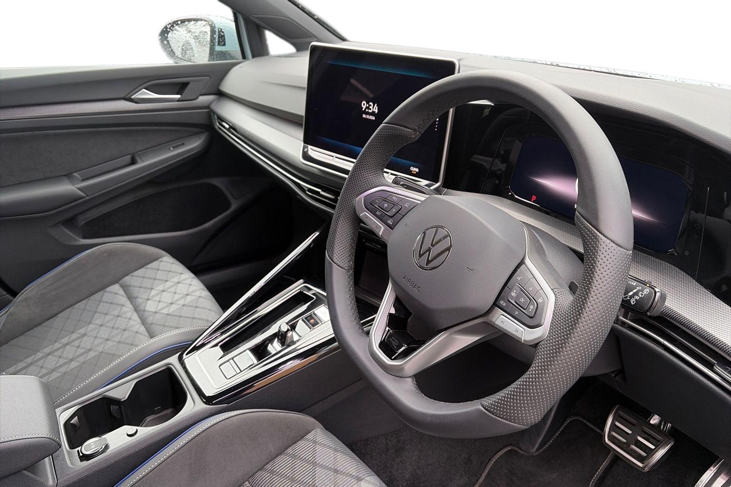 Volkswagen GOLF Photo 8