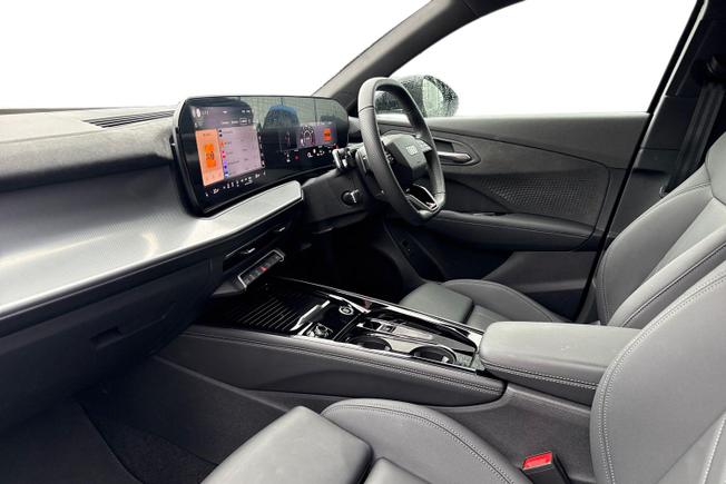 AUDI Q3 Photo 2