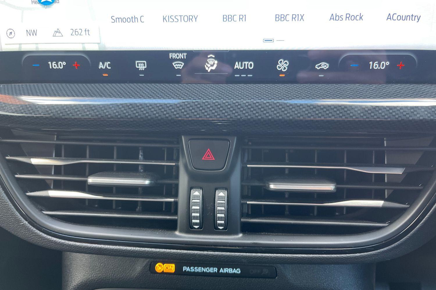 Ford FOCUS Photo 30