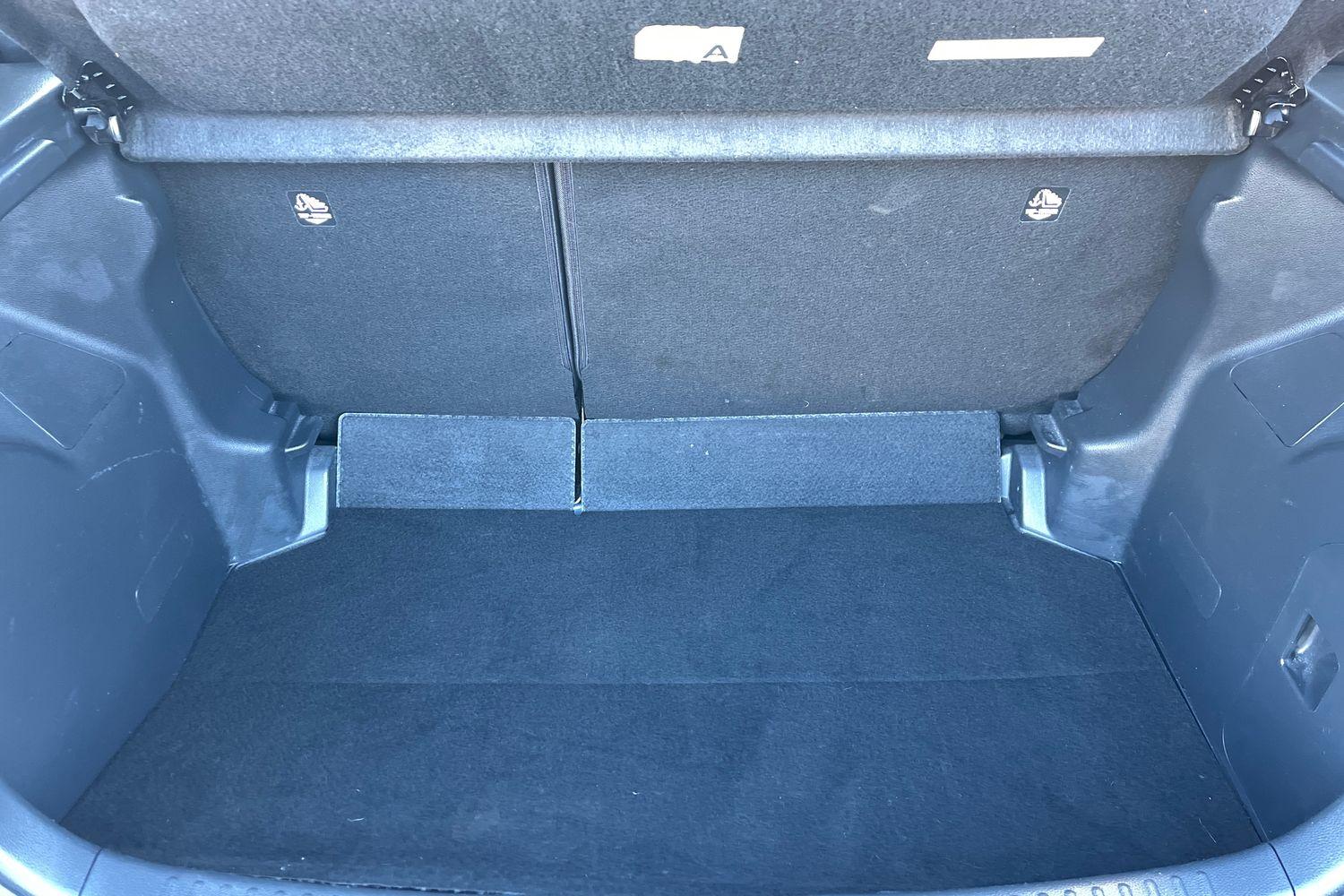 Toyota YARIS Photo 20