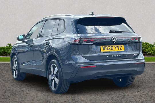 Volkswagen Tiguan Photo autoimg-5b621b27f4a7c511a4d728e29780b8f793057c46.jpg
