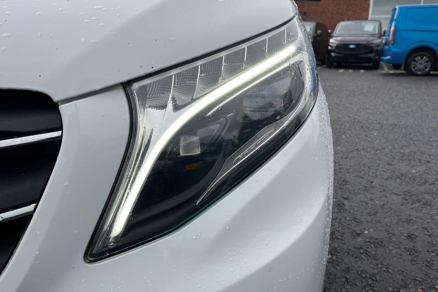 Mercedes-Benz VITO Photo autoimg-5b655fbe9d431e34214455ccb496f1f5222462b8.jpg