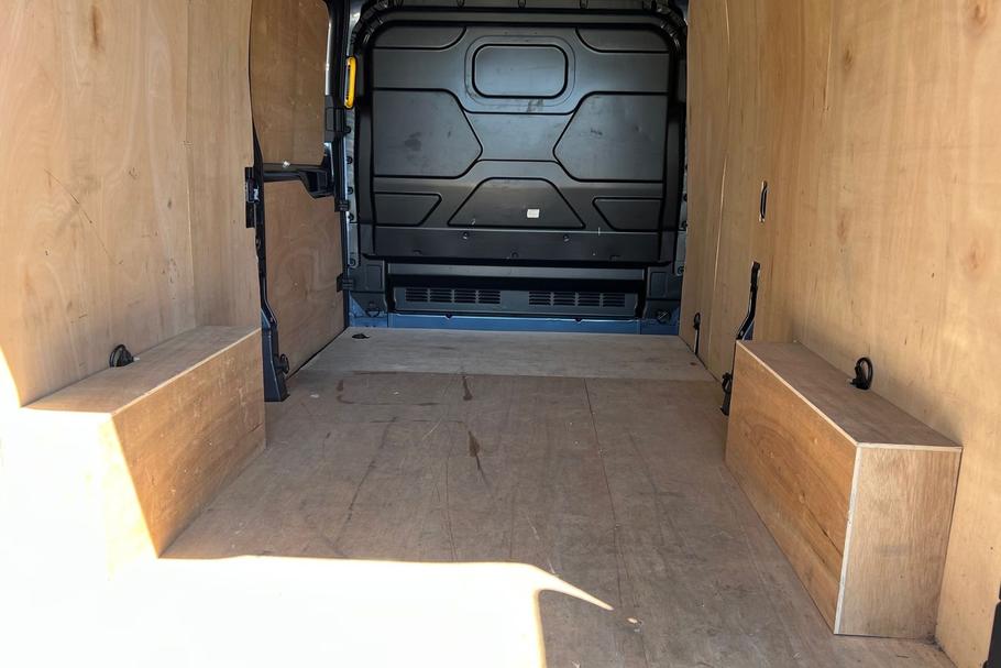 Used Ford TRANSIT WV26UVM 22