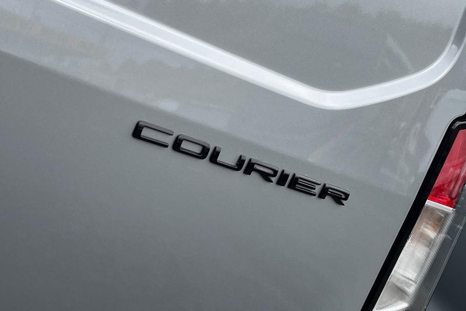 Used FORD TRANSIT COURIER YR25MXV 20