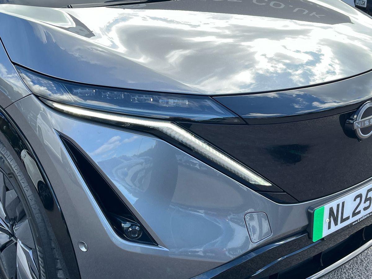 Nissan ARIYA Photo 18