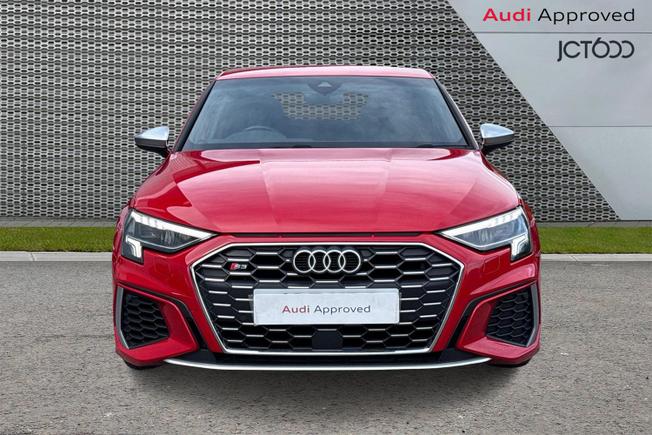 AUDI S3 Photo 8