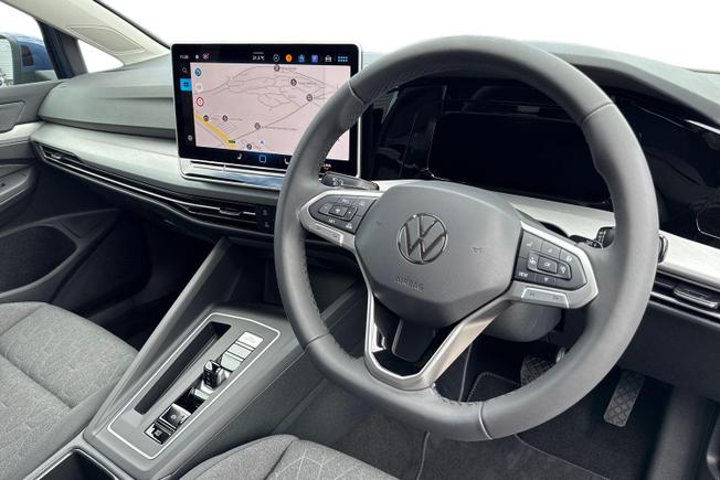 Volkswagen Golf Photo 6