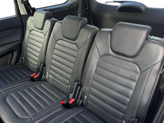 Ford Galaxy Photo 9