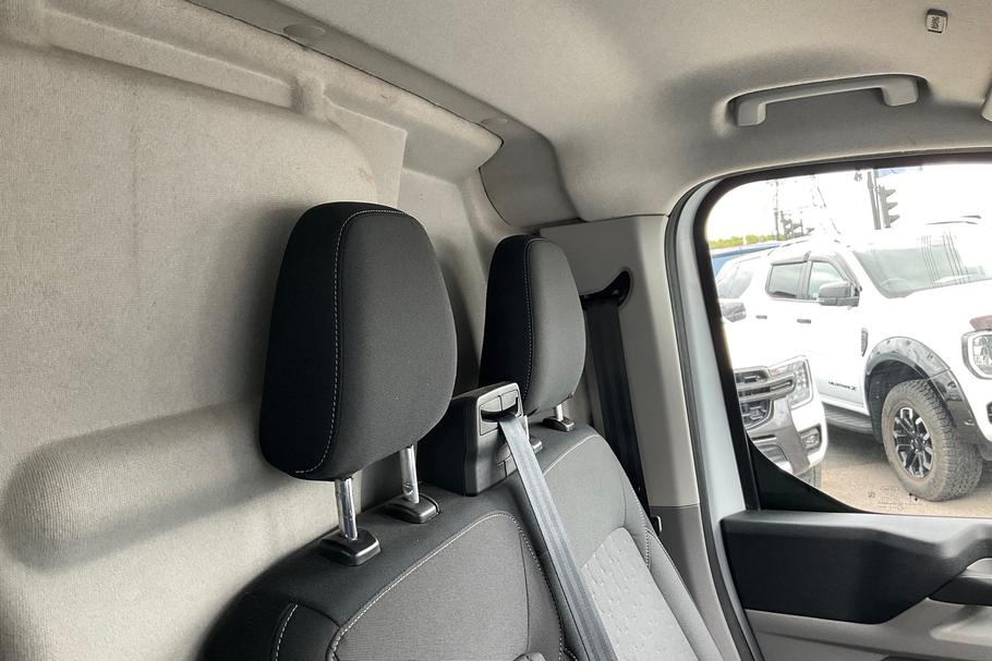 Used Ford TRANSIT CUSTOM WN24NXK 38