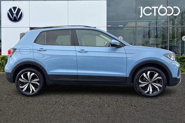 VOLKSWAGEN T-Cross Photo 4