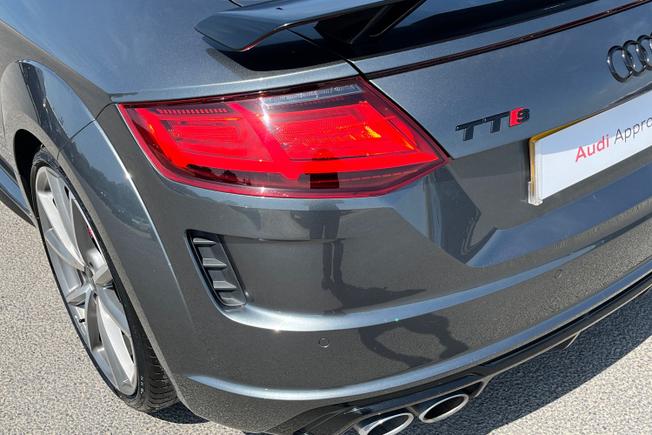 Audi TTS Photo 47